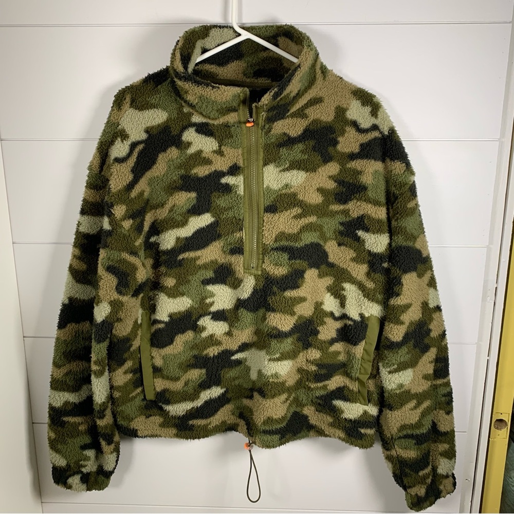 No Boundaries Fleece Sherpa Sweatshirt Camo Boys XL (16-18) Soft‎ Fluffy Pockets